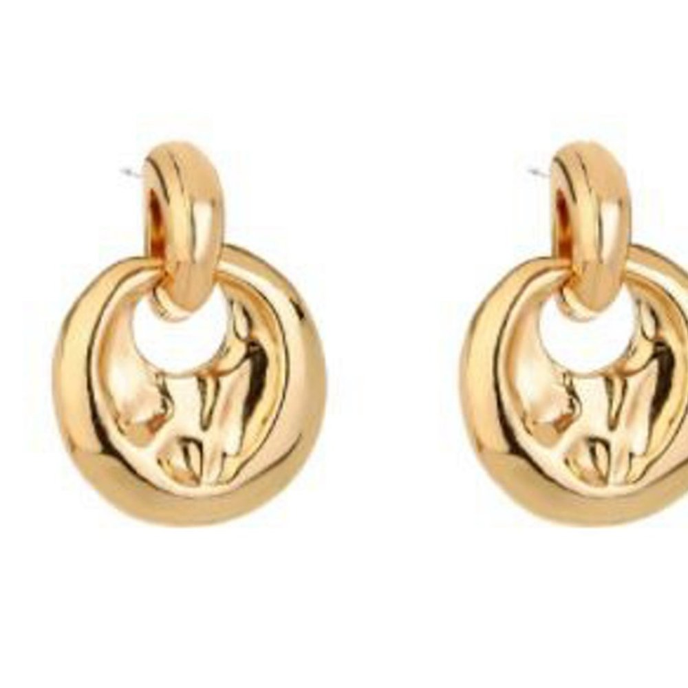 Gold Plate Earrings - Picture 3 of 4